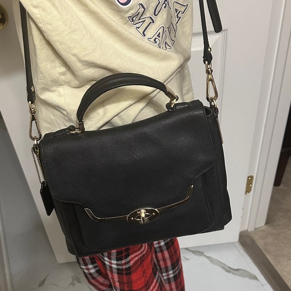 Coach Madison Black Leather Handbag with gold trim - Picture 8 of 16